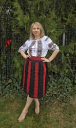 Ie traditionala Set traditional format din ie si fusta 28