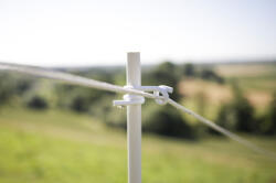 Kerbl Műanyag villanypásztor karó taposó nélkül - 106 cm, 10 db/cs