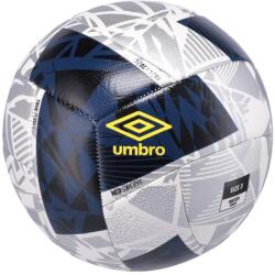 Umbro Neo Swerve 3 - sportisimo - 3 390 Ft