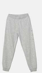 PUMA pamut melegítőnadrág ESS LOGO LAB Execution Sweatpants TR szürke, nyomott mintás, 685790 - szürke 152