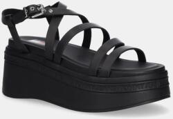 Tommy Jeans bőr szandál WEDGY STRAPPY SANDAL fekete, női, platformos, EN0EN02756 - fekete Női 40
