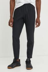 Under Armour futónadrág OutRun the Storm fekete, sima, 1376799 - fekete S