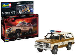 Revell Jim Hoppers Chevy Blazer K5: S. Things (67724) 1: 25 makett készlet kiegészítőkkel (67724)