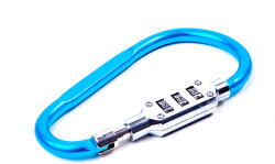 AGA Karabiner kódzárral AGA 12, 1x6, 7 cm - Kék (K20191) - inlea