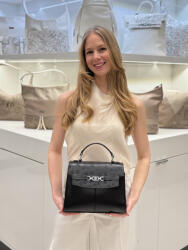 CHIARA rostbőr táska I 5035 bis fekete rózsa