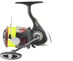 Daiwa Mulineta Daiwa 23 Ninja LT 4000-C + J-Braid X4 0.21mm 160m (D.10006.400)