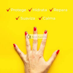 Carmex Eper Hidratáló Ajakbalzsam SPF15, 4.25g