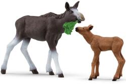 Schleich 42629 Jávorszarvas Borjúval figura
