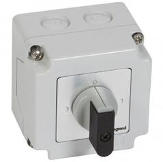 Legrand Intrerupator rotativ- 3-way switch cu off - PR 12 - 1P - 16 A - box 76x76 mm (027767)