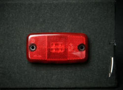 Fristom FT-019C LED-es piros helyzetjelző lámpa