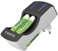 VARTA Pocket 4 x AA / AAA NiMH Akkumulátor Töltő 4 db Elem 4 x AA 2600 mAh