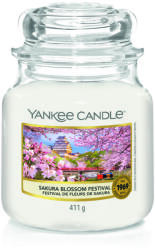 Yankee Candle Sakura Blossom Festival Közepes Üveggyertya