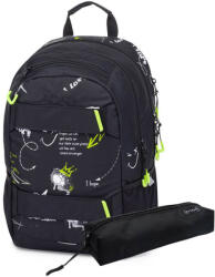 KARTON P+P OXY Sport hátizsák, iskolatáska beledobálós tolltartóval, 3 rekeszes, 46x32x16cm, Graffiti, fekete (KPP-1-49125E)