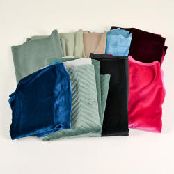 Takoy Resturi materiale textile - Țesături din catifea 2, 5 kg