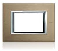 Bticino PLACA ORNAMENT 3 MODULE BRUSHED titanium BTICINO AXOLUTE (HA4803NX)