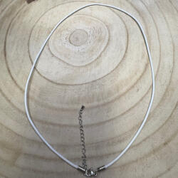  Hengerbőr nyaklánc fehér 45 cm