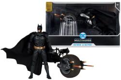 McFarlane Toys DC McFarlane DC Multiverse jármű és játékfigura 20 cm - Batpod és Batman (A sötét lovag - Felemelkedés) (MCF-17629)