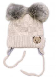 Baby Nellys Téli sapka gyapjú Teddy Bear -bolyhos. pomponok - bézs Velikost koj. oblečení: 56-68 (0-6 m)