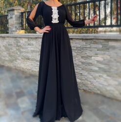Ie traditionala Rochie lunga cu motive crosetate Morticia