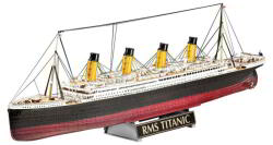Revell R. M. S. Titanic 100th Anniversary Hajó Műanyag Modell 1: 400