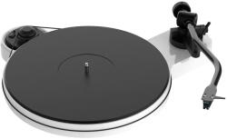Pro-Ject Pro-Ject RPM 3 Carbon (2M Silver) White (9120050439351)