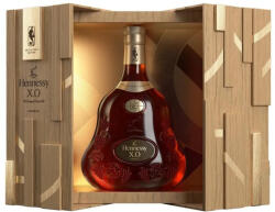 Hennessy XO Cognac NBA Collector's edition 2024 (0, 7L 40%)
