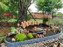 STR 10 db kő hatású ágyásszegély kerítés "Stone" 25x22, 5cm PRO GARDEN (2211635)