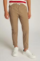 Tommy Hilfiger gyerek nadrág barna, sima, KB0KB09306 - barna 110