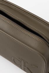 Calvin Klein Чанта през рамо Calvin Klein (LV04G3159G) - answear - 101,70 лв
