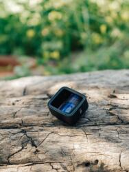Moment M-Series - 1.33x Anamorphic Lens - Blue Flare (130-001)