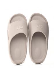 Dorko Bali (ds25s04w20040-41)