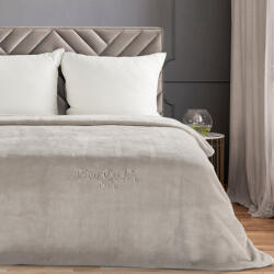 Brightenzi Clara1 Pierre Cardin takaró Sötét bézs 220x240 cm - 700 g/m2 (HS461570)
