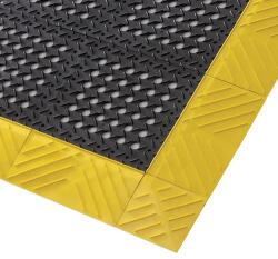Notrax Fáradásgátló ipari szőnyeg Diamond Flex Lok perforált felülettel, fekete/sárga, 107 x 152 x 2, 5 cm