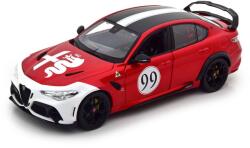 Bburago Alfa Romeo Giulia GTAm #99 piros/fehér 2020 modell autó 1: 18 (#18-11049red/whitecs99)