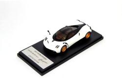  2013 Pagani Huayra fehér modell autó 1: 43