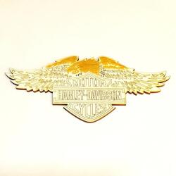 Harley Davidson felirat sassal. Mérete: 16, 3x7 cm