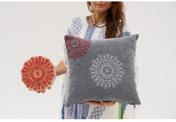 Aberto Design Kézzel készített sötétszürke zsenília párnahuzat, 50 x 50 cm | 100% puha és kényelmes | Tökéletes a modern lakberendezéshez és kényelemhez | Elegáns és stílusos design (85607-825BLC4129)