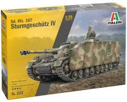 Italeri 1/35 Sd. Kfz. 167 Sturmgeschütz IV rohamlöveg makett (0223S) - innotechshop