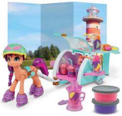 Hasbro My Little Pony Sunny Starscout koktélkocsi játékszett 30 db kiegészítővel (19638)