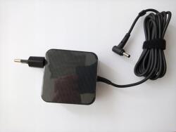ASUS 0A001-00897500 áramátalakító és inverter Beltéri 65 W Fekete (0A001-00897500) (0A001-00897500)