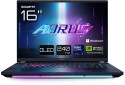 GIGABYTE AORUS Master 16 BYHC5DEE65SP Laptop