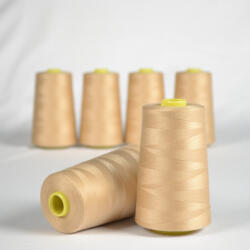 Takoy Overlock / coverlock Poliészter cérna NTF 5000 - világosbarna