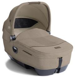 Joie Signature Calmi R129 40-70cm 2025 Sandstone hordozó i-Size