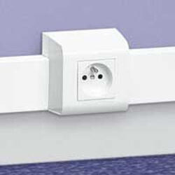 Legrand 30378 Program Mosaic DLP mini csatorna 2 modulos keret, 75x20 csatornára (030378)