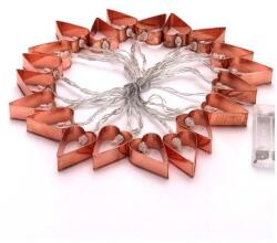 Iris 4616186 Szív alakú fém/4m/meleg fehér/20db LED-es/3xAA elemes fénydekoráció (MEN-R1-22260)