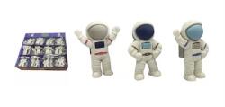  Radír űrhajós figura, 1db, kb. 4, 6 x 1, 8cm