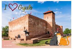 Ajándékgyár Fa hűtőmágnes Gyula - Vár Cicák L. Eszter grafikus design 8x6 (LEF03)