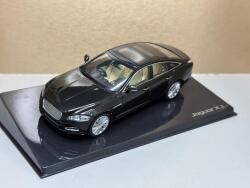 Ixo Models Jaguar XJ (X351) Black Amethyst 20101/43 (15458)