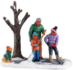 Lemax shoveling the driveway Harvest Crossing 2022 - dekorfalvak