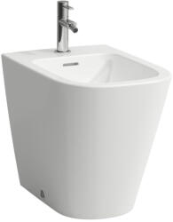 Laufen Meda falhoz illeszthető álló porcelán bidé csaplyukkal, matt fehér H8321117573021 (H8321117573021)